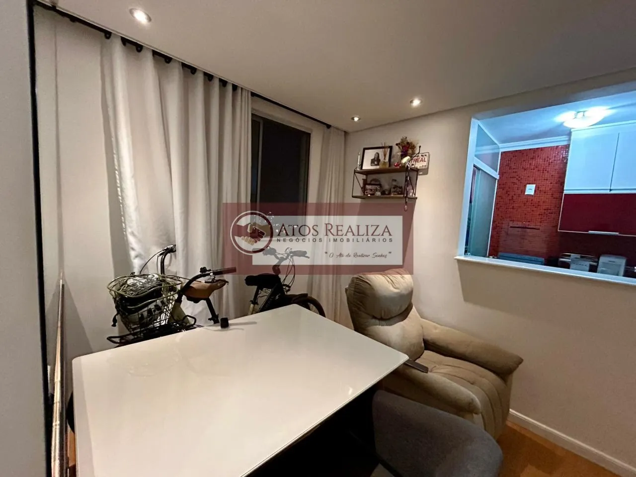 Imagem Vendo oportunidade no Jardim Lallo, Apartamento com 2 Dormitórios 1 vaga, 45m², por R$310.000 - Venda.
