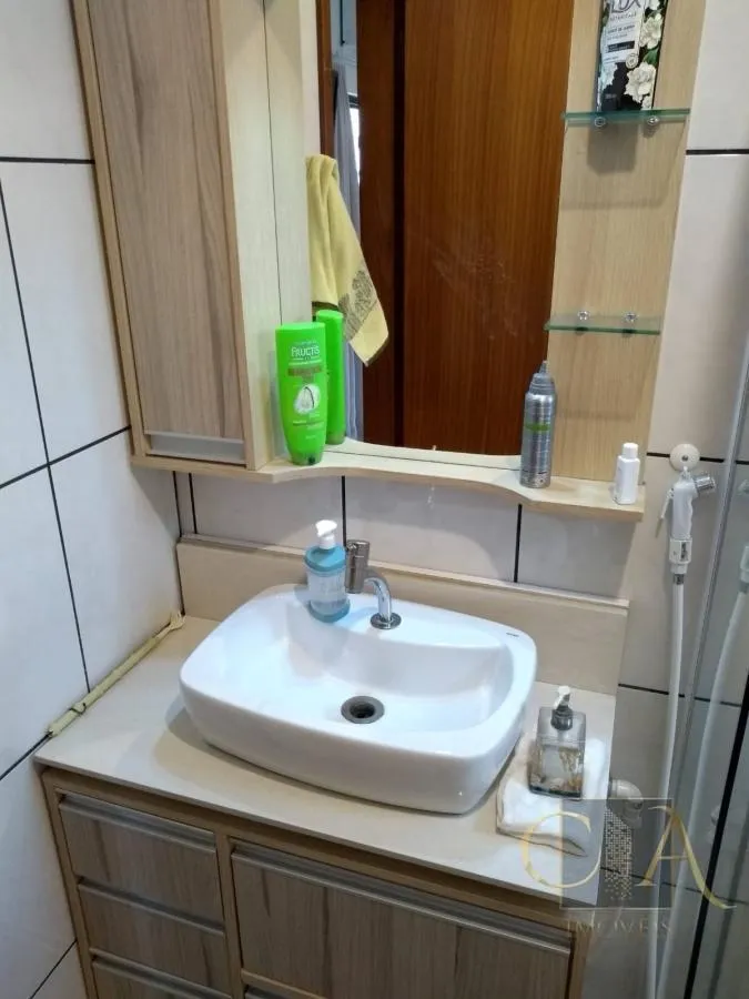 Imagem Apartamento para Temporada em Itapema, Meia Praia, 2 dormitórios, 1 suíte, 2 banheiros, 1 vaga