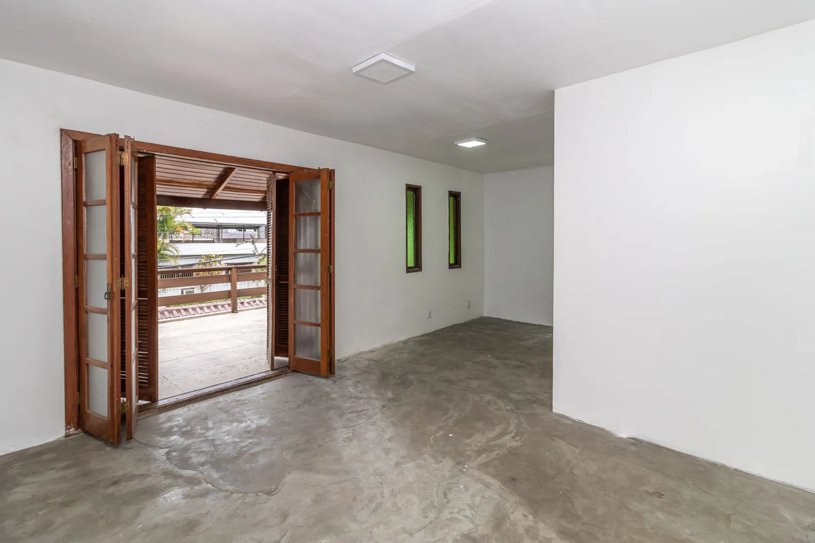Imagem Casa no bairro Sarandi com 4 dormitórios e 4 vagas