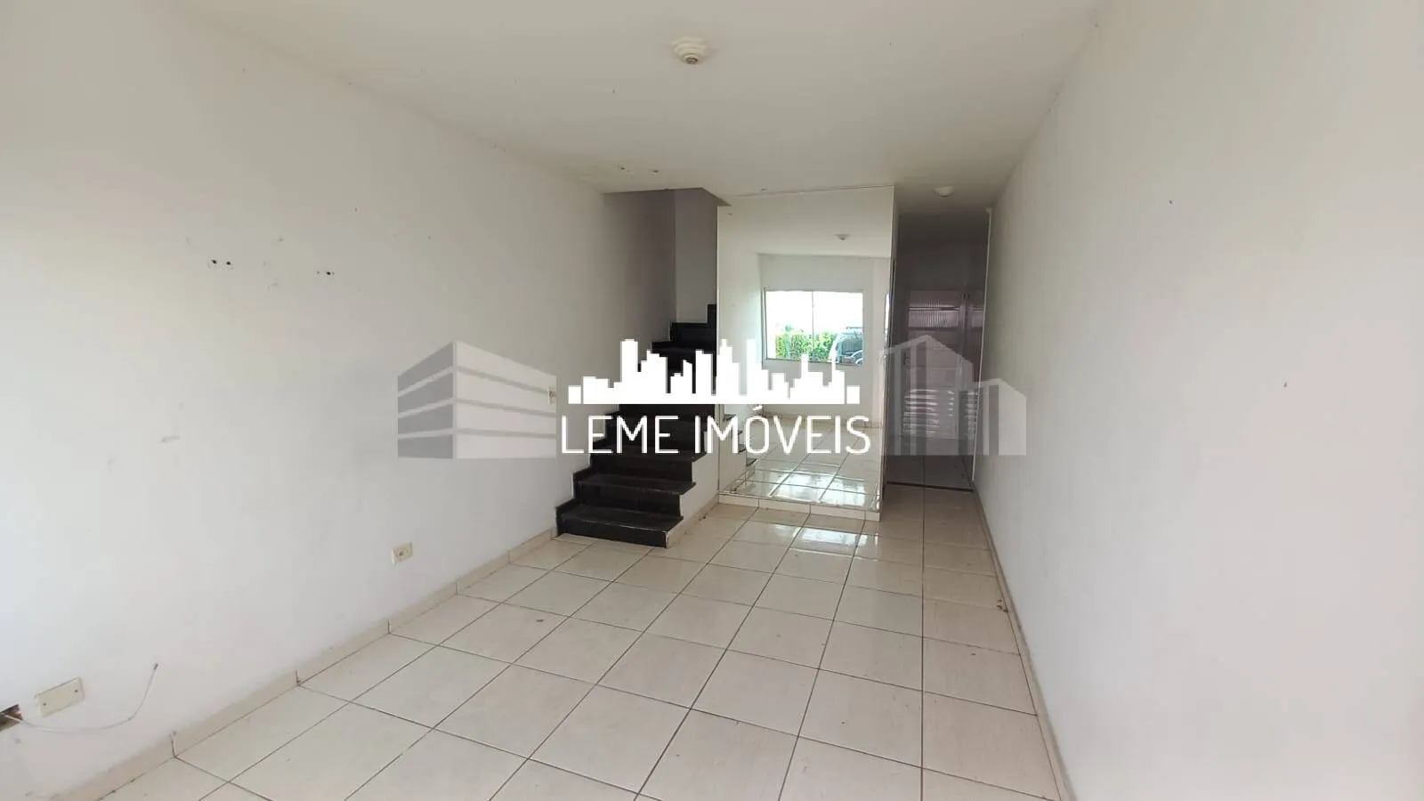 Imagem Sobrado com 4 cômodos, 2 suítes Aceita financiamento Habitacional!!!