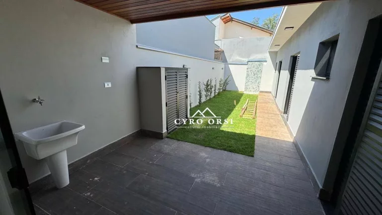Imagem Casa com 3 dormitórios à venda, 132 m² por R$ 950.000,00 - Água Branca - Piracicaba/SP