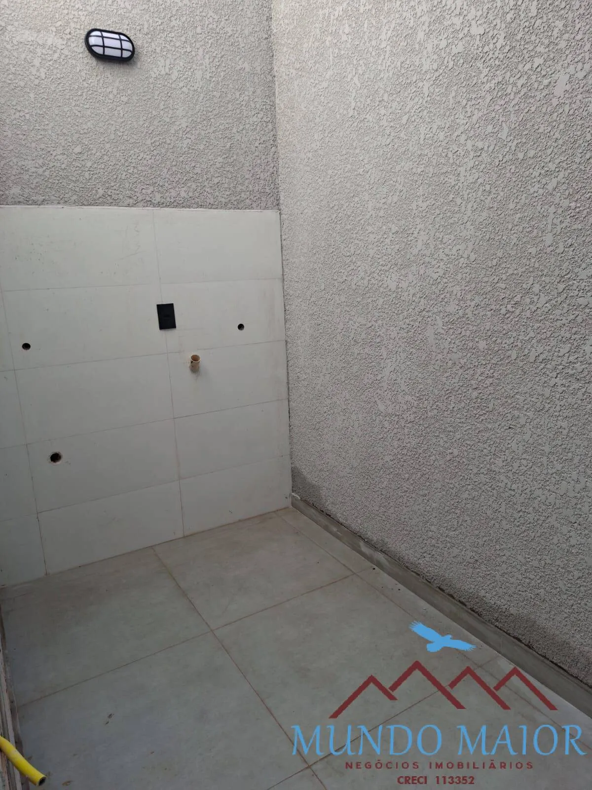 Imagem Sobrado Novo de Esquina no Jardim Alvorada - 3 Quartos, Suíte, 4 Vagas !!!!