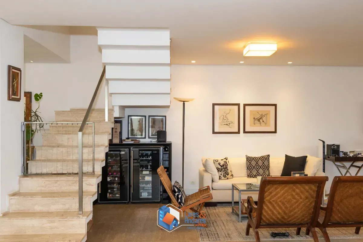 Imagem Casa no condomínio Las Cumbres para venda com 4 quartos, sendo 4 suítes, 513m²