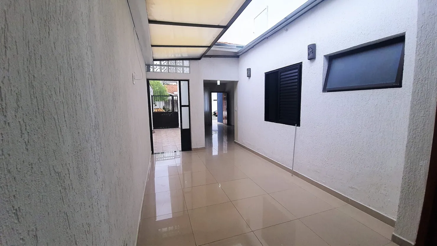 Imagem Casa à venda 4 Quartos, 2 Suites, 2 Vagas, Parque São Luís, Taubaté - SP | altos do pinheiro