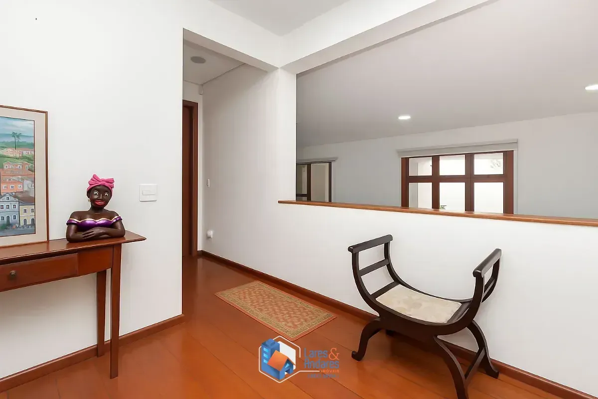 Imagem Sobrado para venda em Vila Ida com 4 quartos, sendo 4 suítes, 426m²