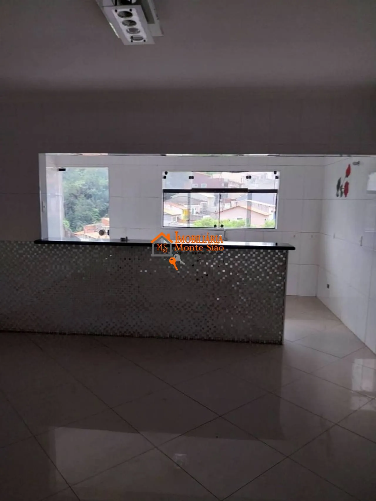 Imagem Sobrado com 4 dormitórios à venda, 250 m² por R$ 512.000,00 - Parque Continental - Guarulhos/SP