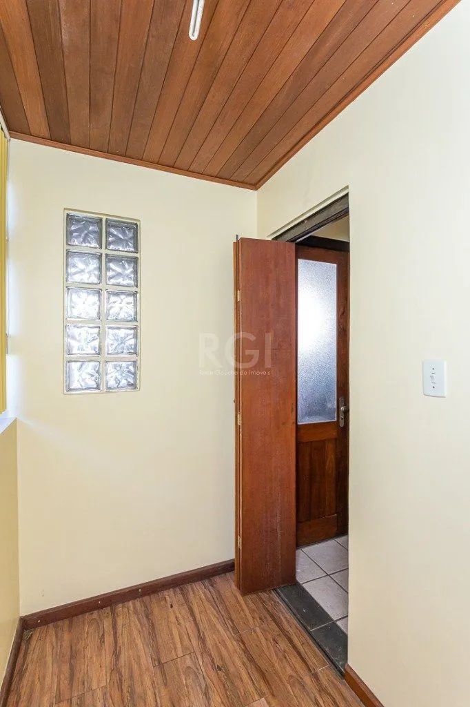 Imagem Casa Condominio para Venda - 193.19m², 3 dormitórios, sendo 1 suites, 2 vagas - Cristal