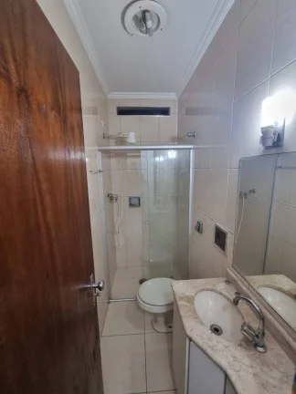 Imagem Casa Comercial ou Residencial 210 m² 3 Dormitorios 2 ou 1 Suite e 2 Vagas
