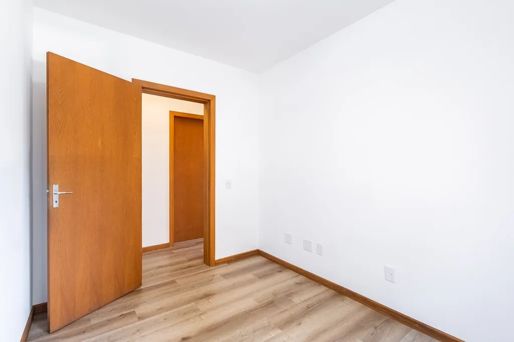 Imagem Apartamento à venda em Porto Alegre, Partenon, com 3 quartos, 68m2