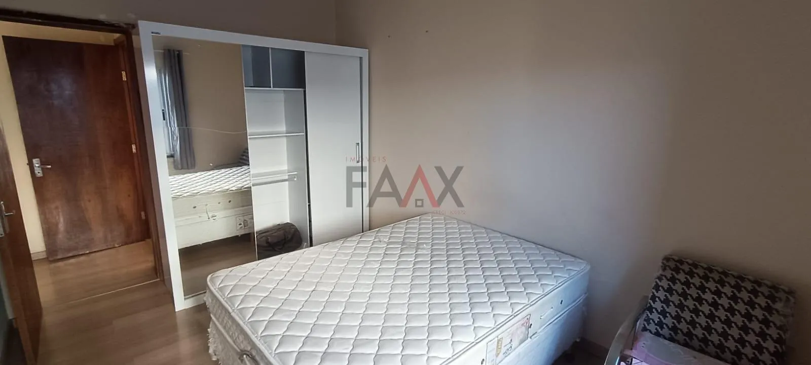 Imagem Apartamento Amplo de 144m² com 3 Quartos à Venda no Edifício Mãe Cinda