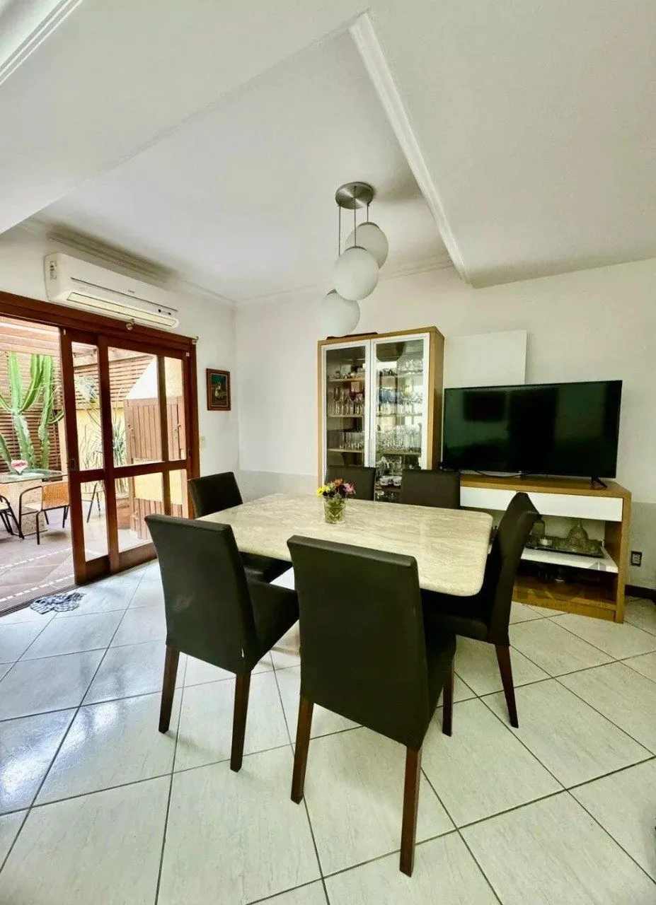 Imagem Casa de Condomínio em Tristeza