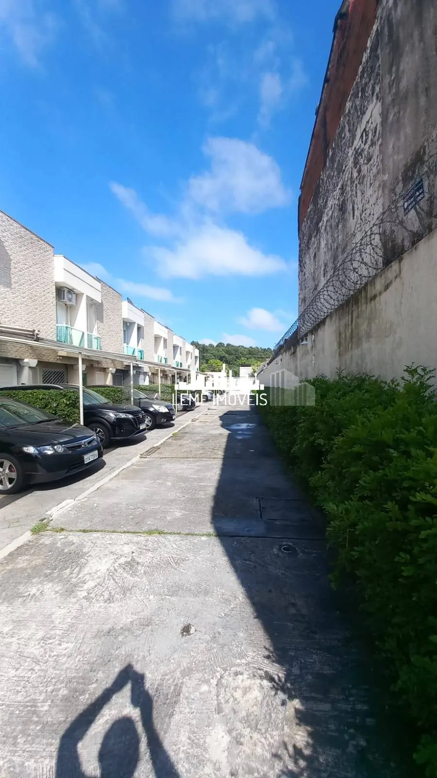 Imagem Sobrado com 4 cômodos, 2 suítes Aceita financiamento Habitacional!!!