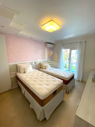 Imagem Casa moderna na praia