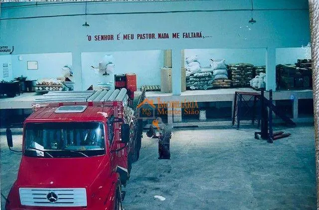 Imagem Galpão à venda, 800 m² por R$ 5.000.000,00 - Cumbica - Guarulhos/SP