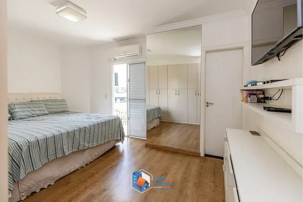 Imagem Casa à venda 3 Quartos 3 Suites 4 Vagas 164.99M² Vila Gumercindo São Paulo - SP