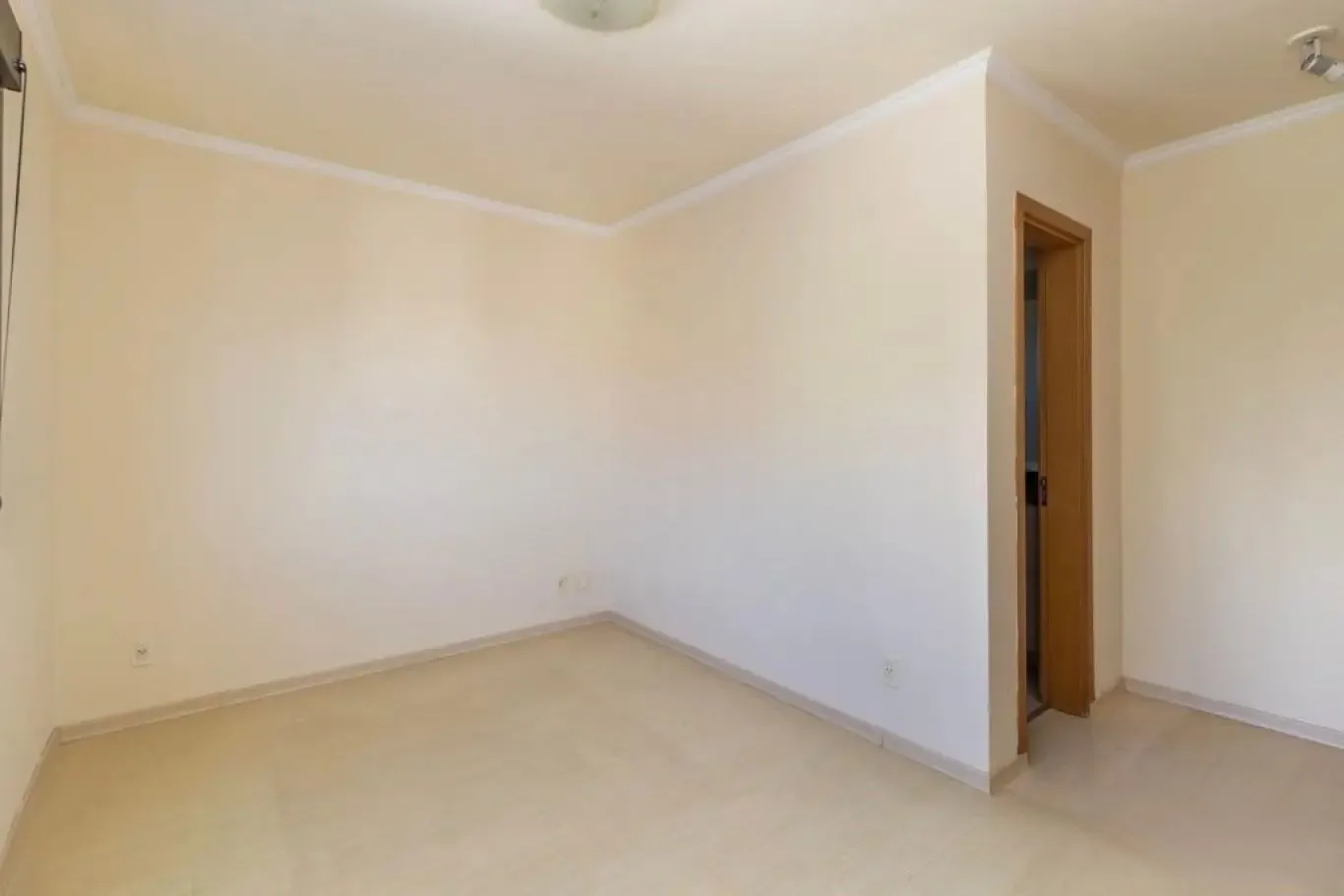 Imagem Apartamento 3 dormitórios em frente ao Estádio Beira Rio