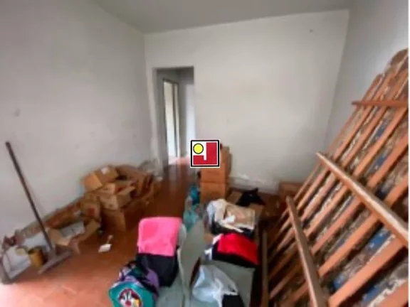 Imagem Vendo casa em Olaria, ótima rua, excelente ponto, preço baixinho, 210m² de terreno e 117m² construídos, piso cerâmica, comércio próximo .