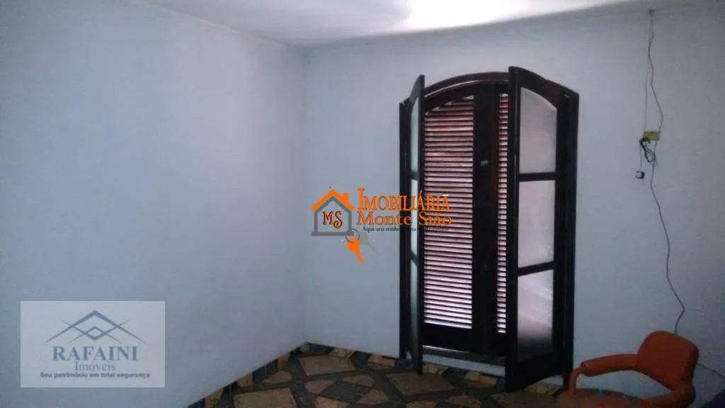 Imagem Sobrado com 3 dormitórios à venda, 153 m² por R$ 742.000,00 - Jardim Santa Clara - Guarulhos/SP