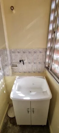 Imagem 03 quartos com vaga de condomínio.