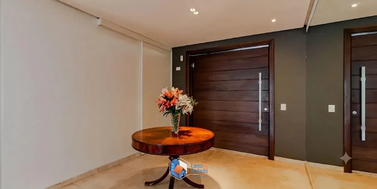 Imagem Casa para venda em Pacaembu com 3 quartos, sendo 3 suítes, 350m²