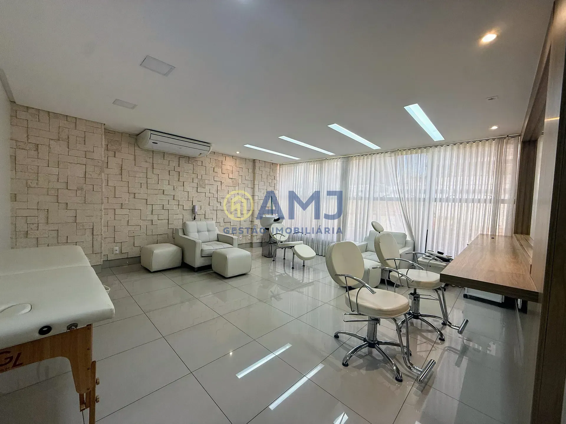 Imagem Apartamento à venda 3 Suítes - Palco Vaca Brava