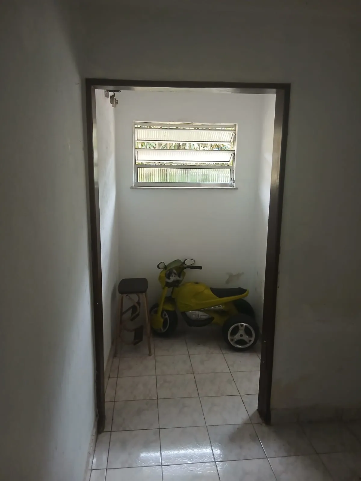 Imagem VENDO EXCELENTE CASA E SOBRADO NO BAIRRO JARDIM SANTA CRUZ!