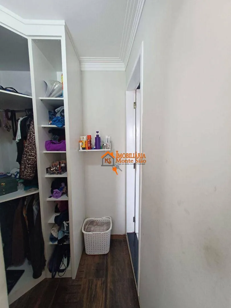 Imagem Sobrado com 3 dormitórios à venda, 275 m² por R$ 600.000,00 - Cocaia - Guarulhos/SP