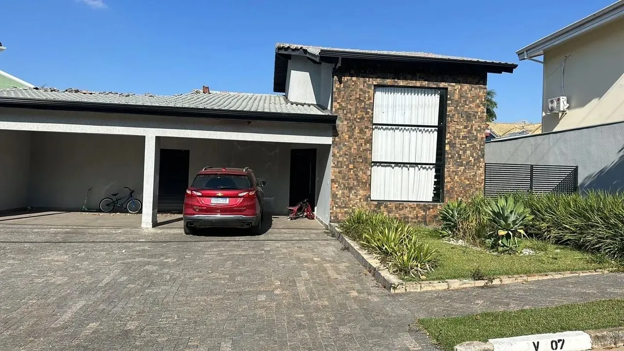 Foto do imóvel Casa Semi Mobiliada no Ibiti do Paço - 310m² Construídos, 3 Suítes e Piscina em JARDIM IBITI DO PAÇO, SOROCABA - SP