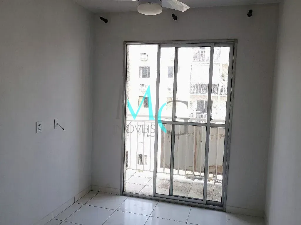 Imagem Apartamento com 2 dormitórios à venda, 50 m² por R$ 170.000,00 - Campo Grande - Rio de Janeiro/RJ