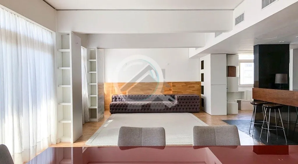 Imagem Apartamento duplex mobiliado com 328m² com 3 dormitórios (3 suítes) e 2 vagas individuais no Moin...