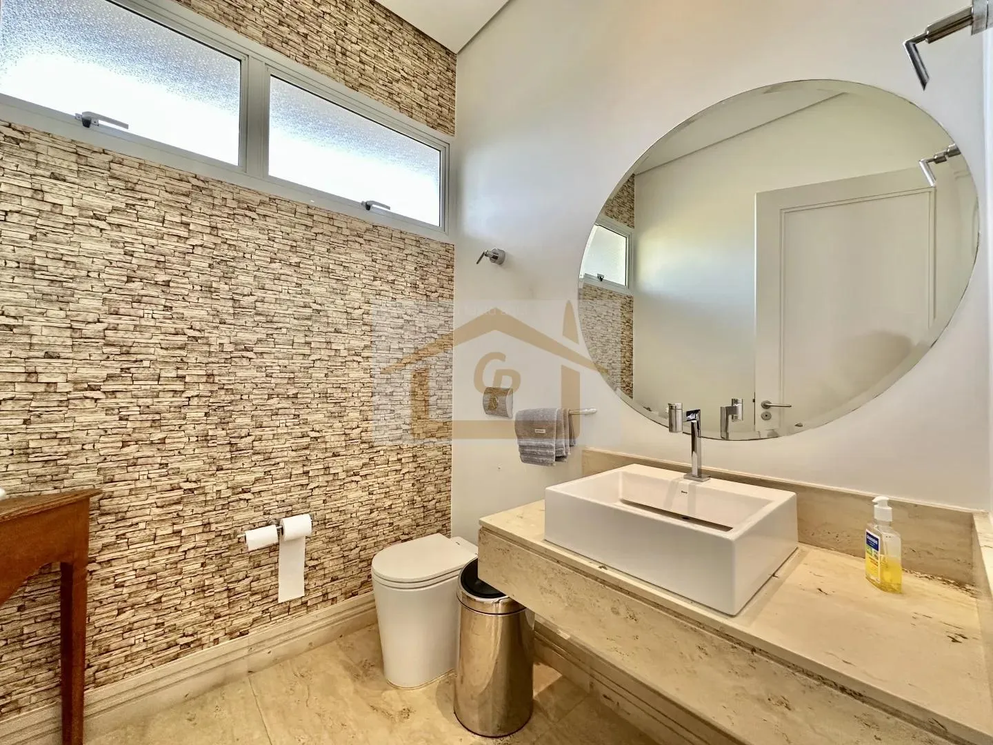 Imagem 4suítes Linda casa TÉRREA, vista 180°. Piscina, gourmet, 3 lareiras, 10 vagas cobertas
