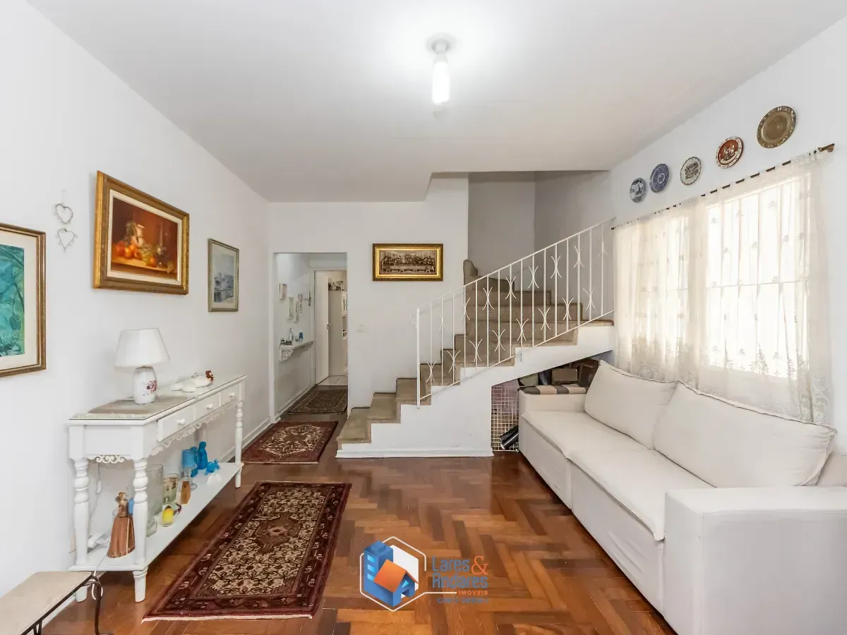 Foto do imóvel Casa para venda em Jardim Umuarama com 3 quartos, sendo 1 suíte, 179m² em Rua Sincorá