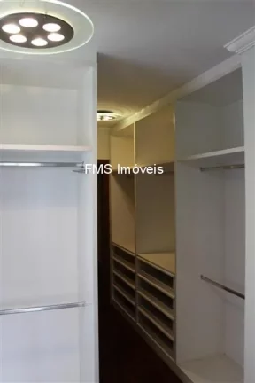 Imagem Apartamento de luxo à venda no Bosque da Saúde, São Paulo-SP: 4 quartos, 3 suítes, 4 salas, 4 vagas de garagem!