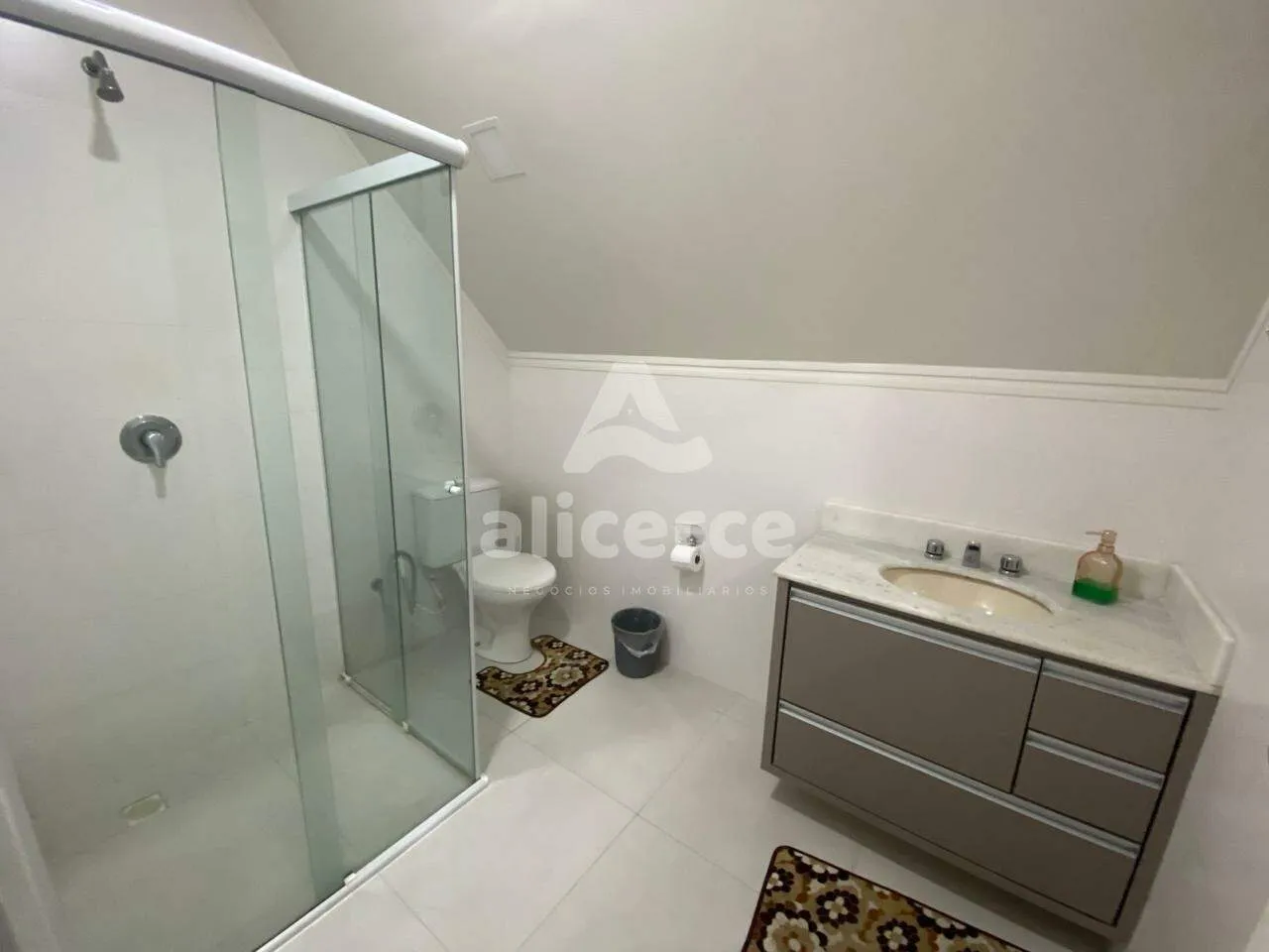 Imagem Cobertura Duplex à venda l 3 quartos, 1 suíte l140m² l Cachoeira do Bom Jesus - Florianópolis/SC