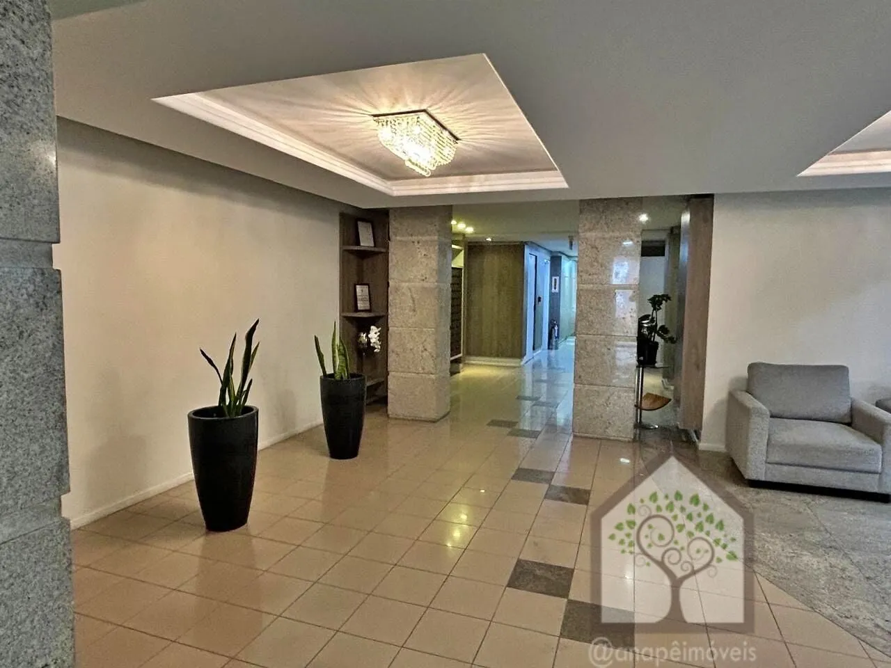Imagem Apartamento à venda no Centro de Florianópolis com 3 quartos, suíte e excelente localização