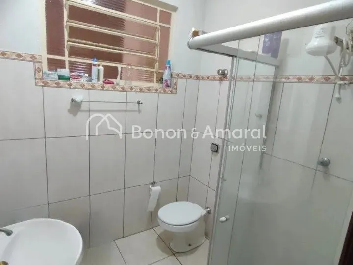 Imagem Casa com 3 Quartos à venda, 190m² - Taquaral
