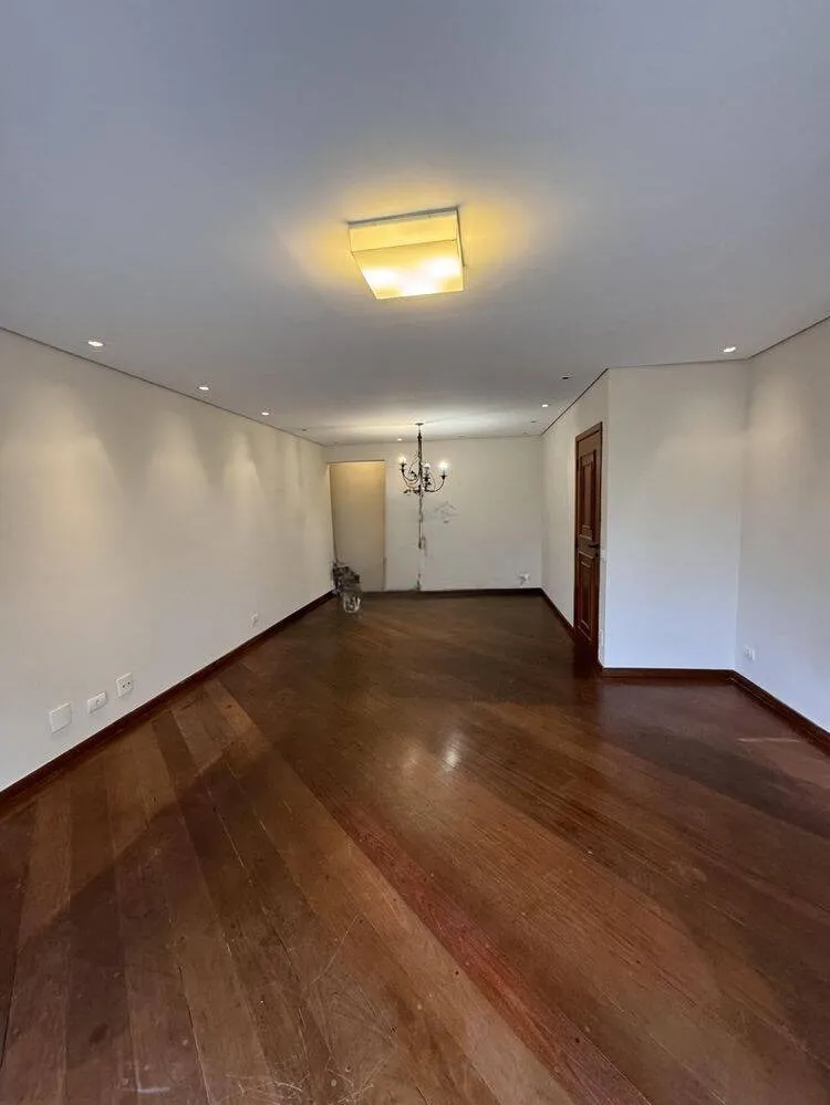 Imagem Apartamento Amplo de 160m² em Alphaville