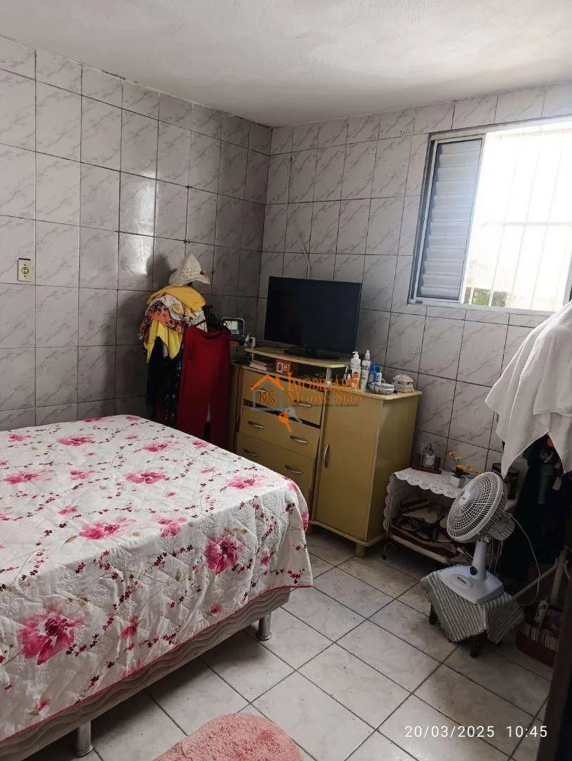 Imagem Sobrado com 2 dormitórios à venda, 125 m² por R$ 280.000,00 - Jardim Emilia - Guarulhos/SP