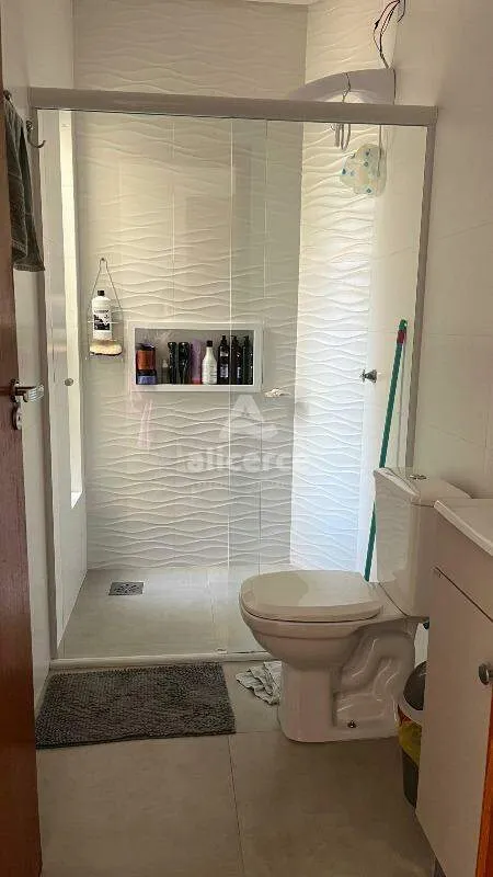 Imagem Sobrado à venda com 2 quartos 2 suítes, 85m² em Serraria São José