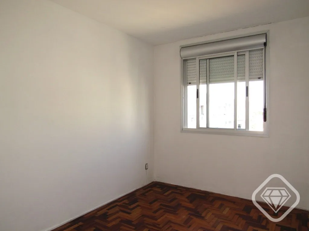 Imagem Apartamento no bairro Camaquã, com excelente aproveitamento dos espaços e baixo custo condominial....