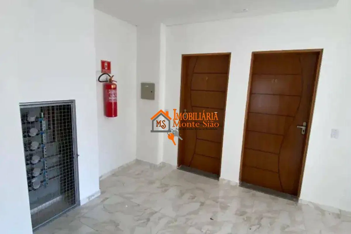 Imagem Apartamento com 2 dormitórios à venda, 47 m² por R$ 270.000,00 - Sítio dos Fernandes - Arujá/SP