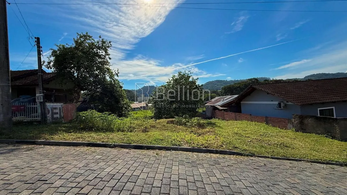 Imagem Terreno com 459,57 m² no bairro Quintino - Timbó