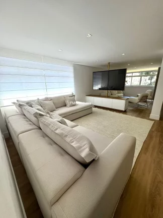 Imagem Apartamento à venda no Itaim Bibi com 2 quartos, 1 suíte, 1 sala, 3 banheiros, 1 vaga, 150m² de área!