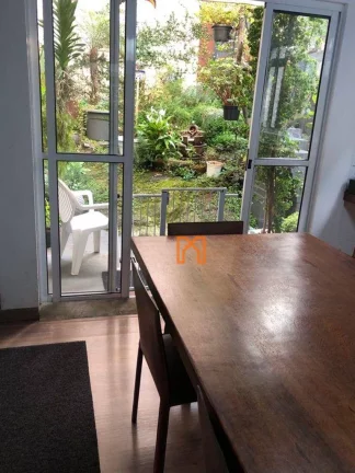Imagem Casa com 2 dormitórios à venda, 220 m² por R$ 2.240.000,00 - Alphaville - Santana de Parnaíba/SP