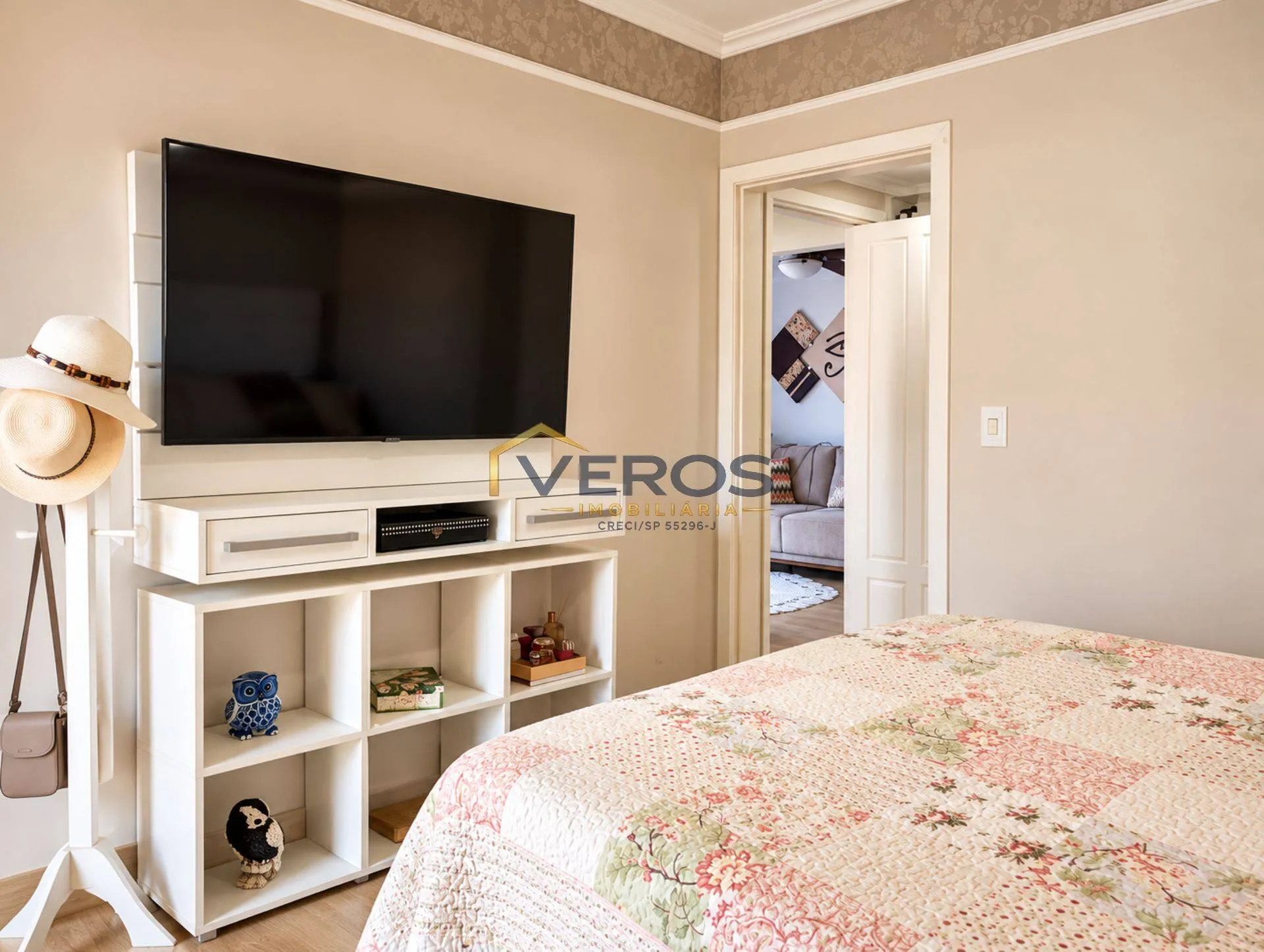 Imagem Apartamento a venda com 02 quartos, sendo 01 suíte na Martim de Sá Caragua