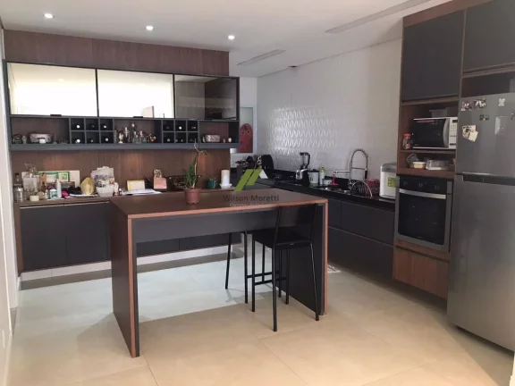 Imagem LINDA CASA EM CONDOMÍNIO EM EXCELENTE LOCALIZAÇÃO