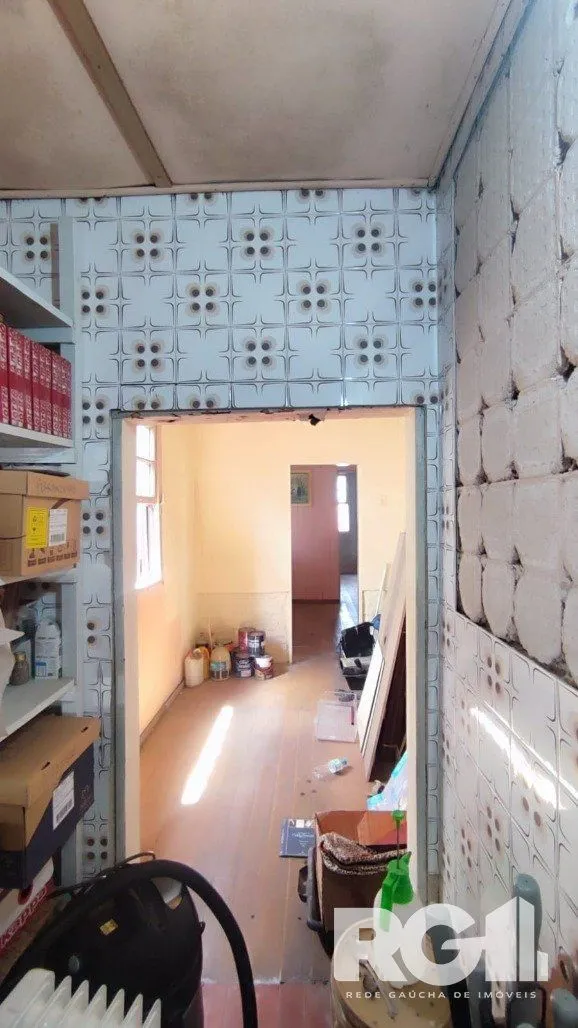 Imagem Pátio com 2 casas, 100,46 privativos 3 dorm e 57m², com 2 dorm Zeferino Dias