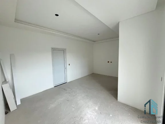Imagem Sobrado a venda com terreno, 03 suítes, ótima localização em São José dos Pinhais PR