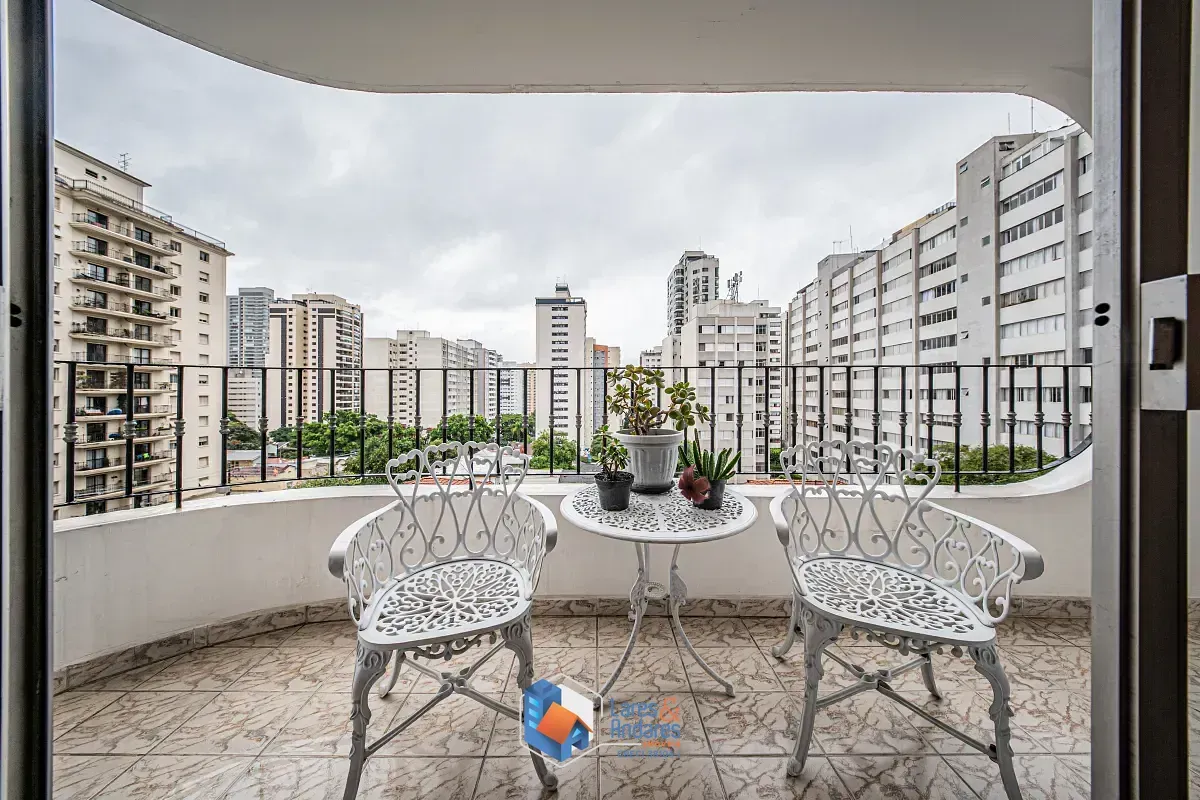 Imagem Apartamento para venda em Perdizes com 3 quartos, sendo 1 suíte, 156m²