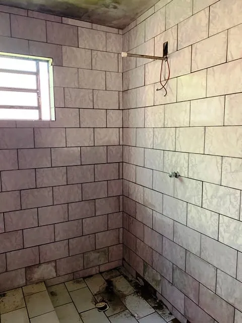 Imagem Casa à venda 2 Quartos, 2 Vagas, 250M², Conjunto Residencial Araretama, Pindamonhangaba - SP